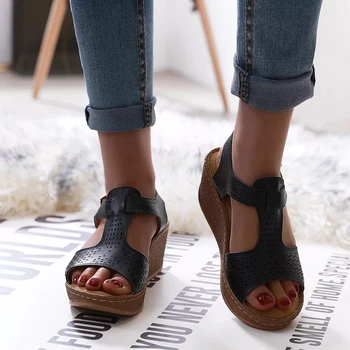 2020. aasta uus naiste suve sandaalid mood kiilud kõrge kontsaga naiste kingad pannal rihma vabaaja daamid pluss suurus sandaalid