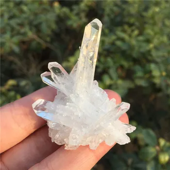Ilus Kõrge Kvaliteediga Naturaalne Selge Quartz Crystal Klastri Mineraalid Suurepärane Meditatsiooni Positiivne Tervendamine Tšakrate Reiki Kivi