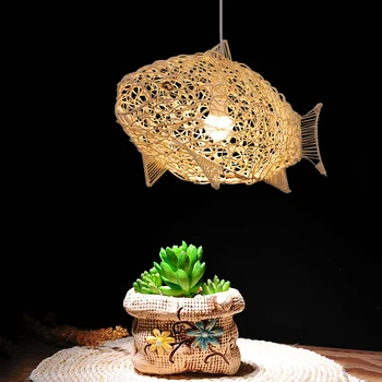 Kaasaegne lihtne rotangist kala lühter restoran isiksus loominguline käsitsi kootud kala-kujuline lamp