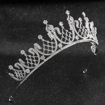 Klassikaline Kristallid CZ Kuupmeetri Tsirkooniumoksiid Pulm Royal Tiara Diadem Crown Naiste Kõnniteed Juuksed Ehted Tarvikud CH10252